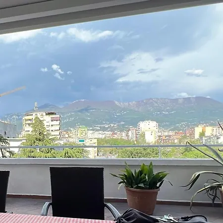 Elin's View Stylish With Panoramic Terrace Apartment
